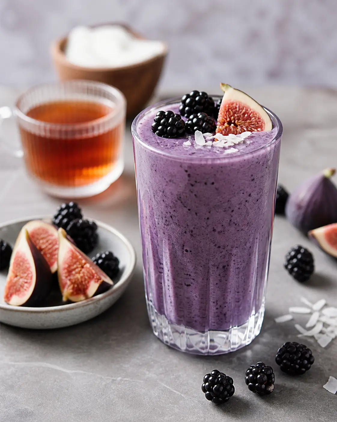 Batido Bruma Violeta de Higo, Mora y Coco con Té Earl Grey